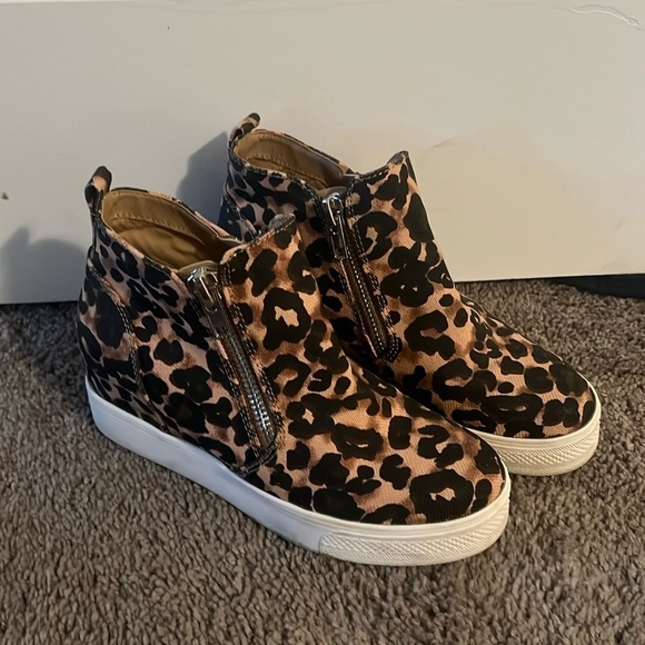 Steve Madden Leopard Boots Size 7.5 - Picture 1 of 7